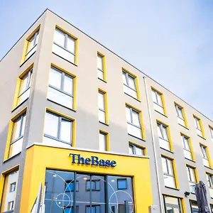  Ξενοδοχείο The Base One